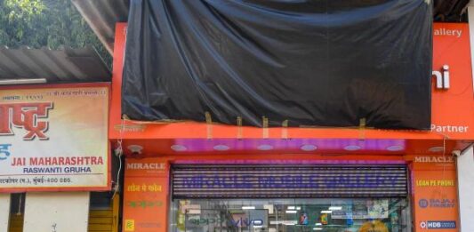 Redmi (Xiaomi) says, sales isn’t affected in India after #BoycottChina but it sounds too good to be true.