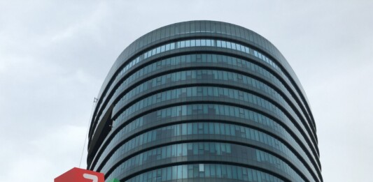 New threat group is taking advantage of Zoho flaws in US organizations