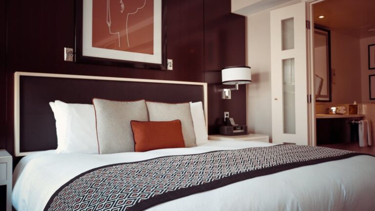 Top 13 best mattress topper for back pain