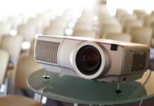 Top 13 Best Projectors under 500 dollars