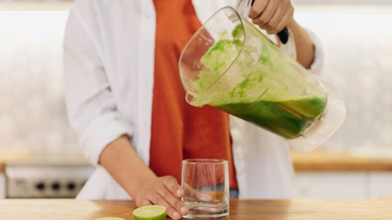 Top 13 best blender for protein shakes