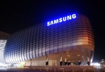 Samsung Sued for Misleading Water Resistance Ads samsung