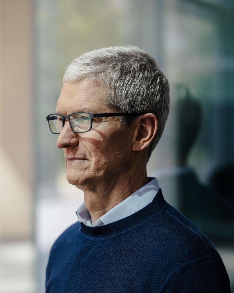 tim cook
