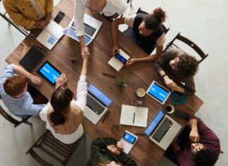 13 Best Laptops for Digital Marketing in US laptop for digital marketing