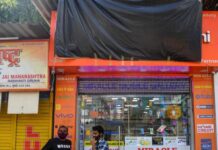 Redmi (Xiaomi) says, sales isn’t affected in India after #BoycottChina but it sounds too good to be true.