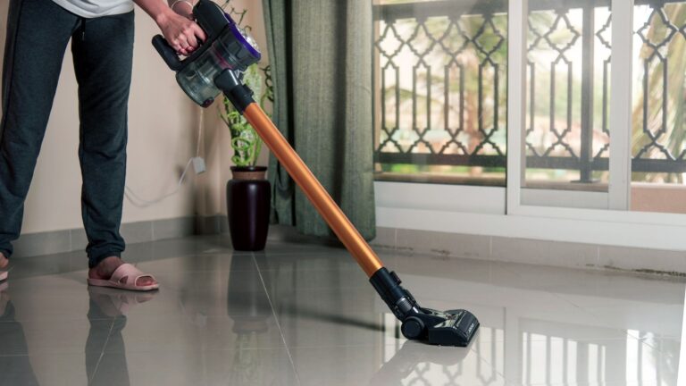 Top 13 best cordless vacuum cleaners in 2022