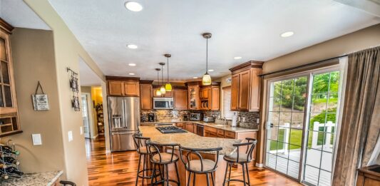 Top 10 Best Vacuums for Hardwood Floors in 2022