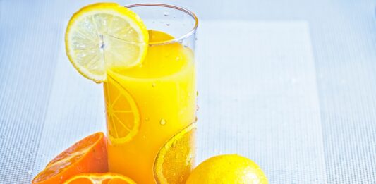 Top 13 Best Juicer Machine in 2022