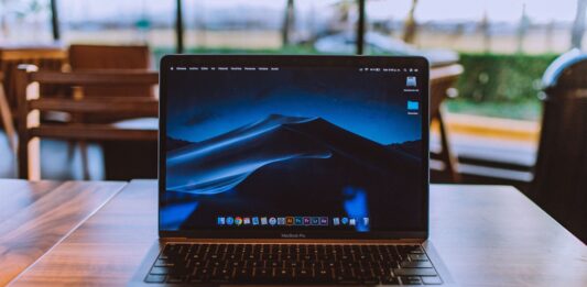 Top 10 Best Laptops for UI, UX and Graphic Designers 2022