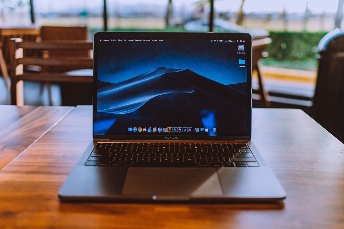 Top 10 Best Laptops for UI, UX and Graphic Designers 2022