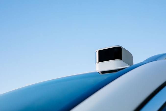 Former engineers of Apple Inc. created a self driving sensor which detects approaching vehicles from over 350 metres away
