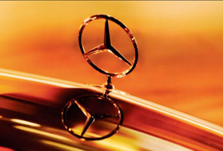 Mercedes-Benz USA inadvertently releases information on almost 1,000 consumers