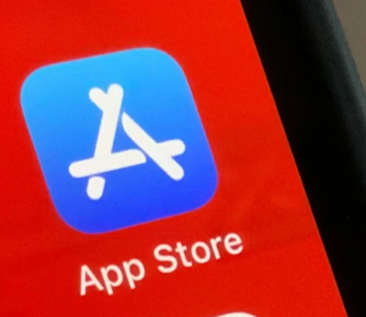Apple and Google’s app store supremacy would be completely upended by a new Senate bill