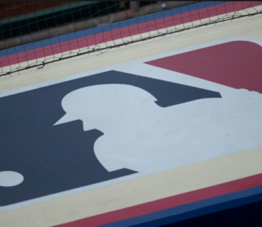 Man accused of illegally streaming MLB, NBA games for profits