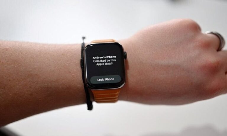 Apple is expected to release its Apple Watch Series 7 by the mid of October