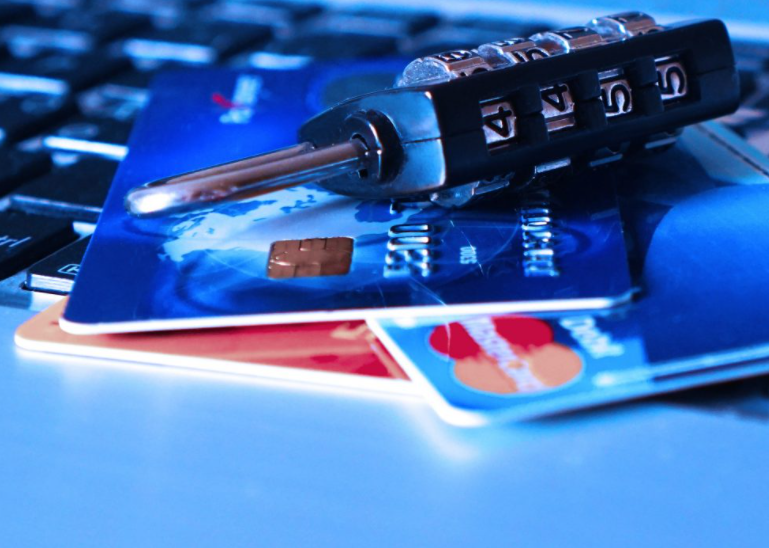 Pulse TV reports about 200,000 credit card credentials hacked