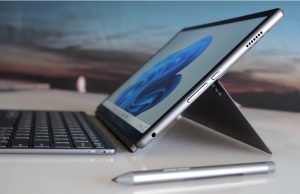 Top 10 Best Laptops under $300 in the US 2023 16