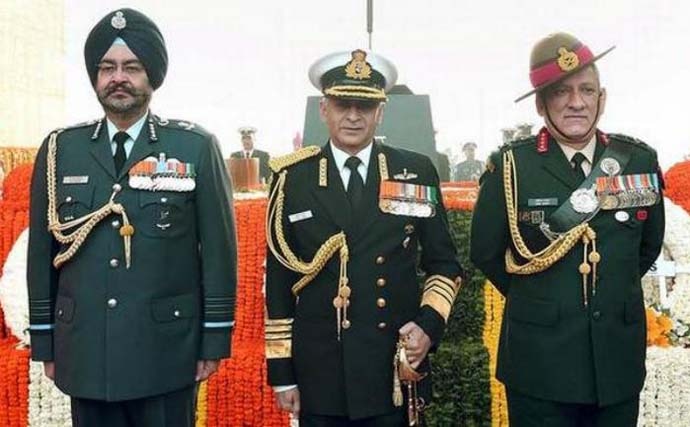 Amit Shah stands as the moderator of a high-level meeting on internal security.