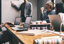 Top 10 Best Chromebook for Seniors in the US 2022