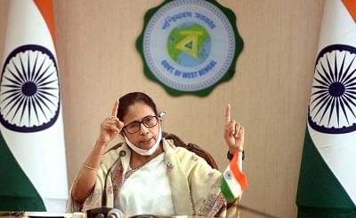 What happened to the Trinamool Congress after the spectacular victory in West Bengal? 2