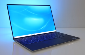 9. Dell XPS 9310 Touchscreen Laptop