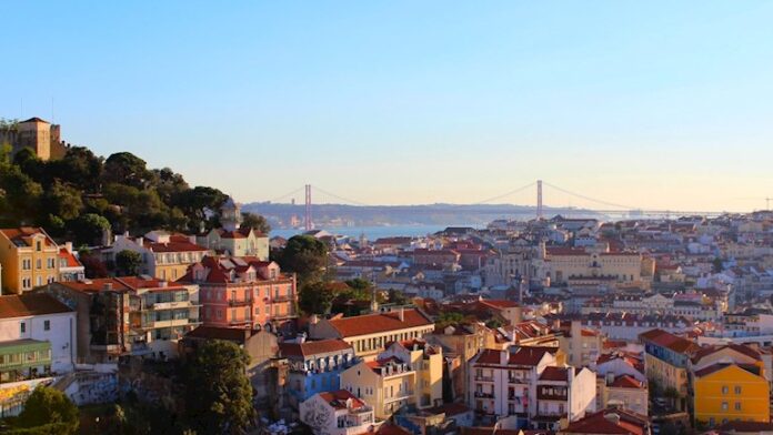 Lisbon_Portugal_-_Unsplash_-_gemmmm-large