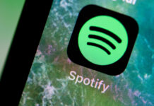 Subsequent to pulling tunes, Neil Young is advising Spotify representatives to stop their positions
