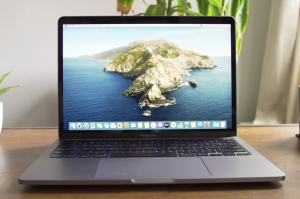 Apple MacBook Pro Laptop 2